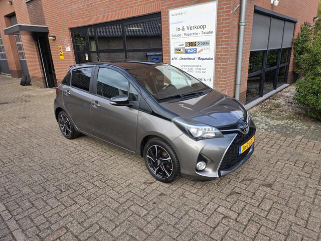 Toyota YARIS 1.3 VVT-i Aspiration | Two-tone | Camera | Navi |