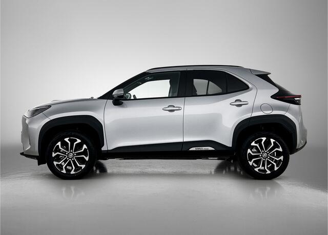 Toyota YARIS Cross 1.5 Hybrid Dynamic | Climate control | Adaptive cruise control | LM velgen |