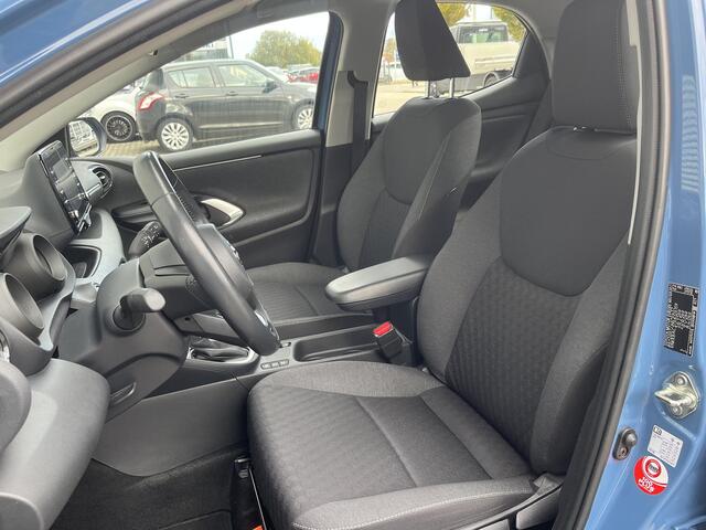 Toyota YARIS 1.5 Hybrid Dynamic | Automaat | Climate Control | LM Velgen | Apple Carplay & Android Auto