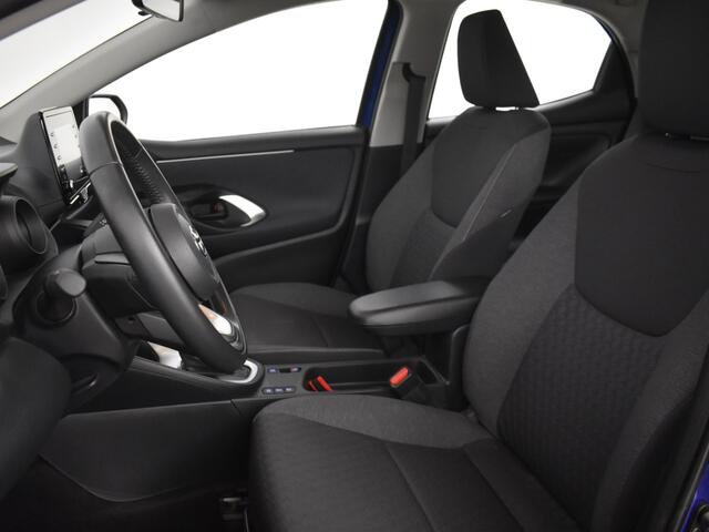 Toyota YARIS 1.5 Hybrid Dynamic | Camera | Apple & Android Carplay | Led