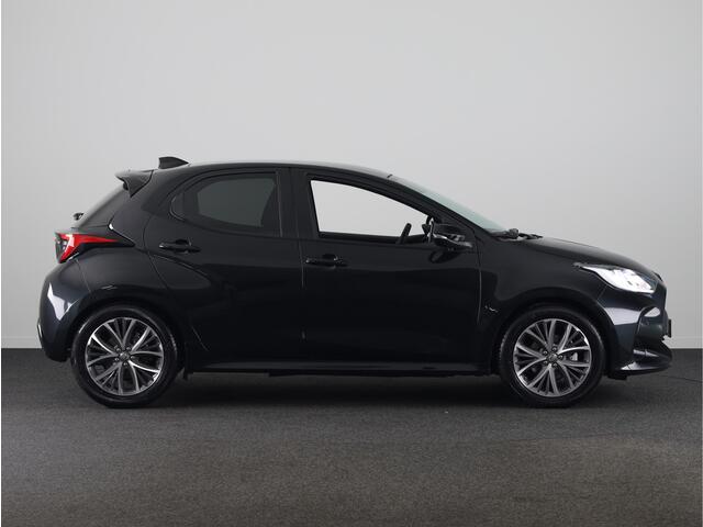 Toyota YARIS 1.5 Hybrid 130 Executive Limited | JBL Premium Audio | Stoelverwarming | Panoramadak | Parkeersensoren V+A |