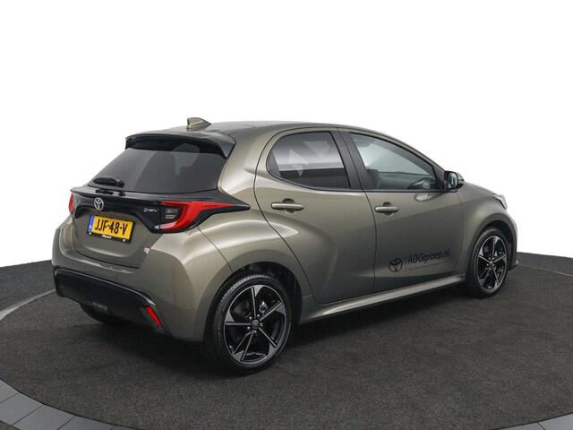 Toyota YARIS 1.5 Hybrid 130 Executive | Premium Pack | Half Lederen Bekleding | Head Up Display |