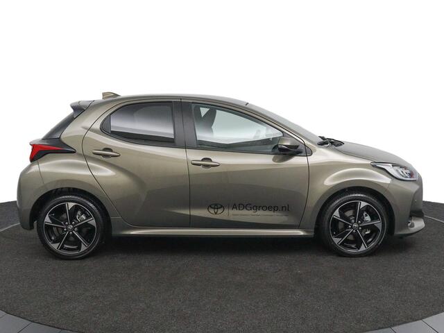 Toyota YARIS 1.5 Hybrid 130 Executive | Premium Pack | Half Lederen Bekleding | Head Up Display |