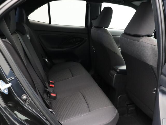Toyota YARIS Cross 1.5 Hybrid 130 Dynamic | Achteruitrijcamera | Stuur, Voorruit en stoelverwarming | Apple Carplay & Android Auto |