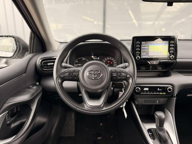 Toyota YARIS 1.5 Hyb. Active