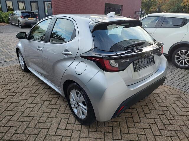Toyota YARIS 1.5 Agile Mazda 2 1.5 Hybride Automaat Camera Stoel-Stuurverw. ClimateControl All-Season Keyless Navi-Carplay