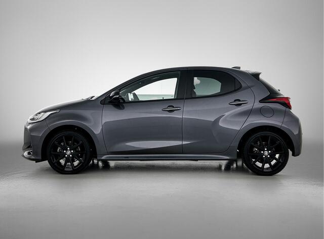 Toyota YARIS 1.5 Hybrid Style | Lederen bekleding | Stoel en stuurverwarming | Achteruitrijcamera | Draadloos opladen |