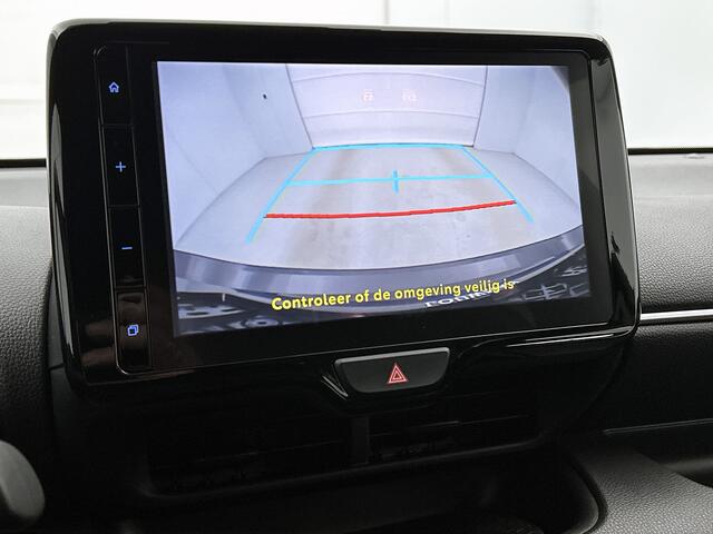 Toyota YARIS 1.5 Hybrid Style | Lederen bekleding | Stoel en stuurverwarming | Achteruitrijcamera | Draadloos opladen |