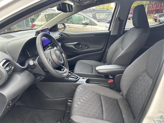 Toyota YARIS 1.5 Hybrid 115 Dynamic