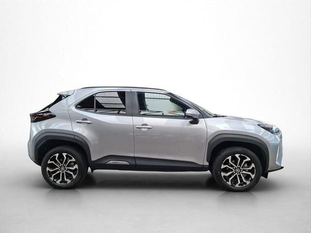 Toyota YARIS Cross 1.5 Hybrid 115 First Edition | Parkeersensoren voorkant | NL auto | Adaptive Cruise |