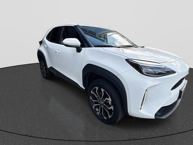 Toyota YARIS Cross 1.5 Hybrid Dynamic | Comfort pack | Rijklaar | Blindspot | Sensoren