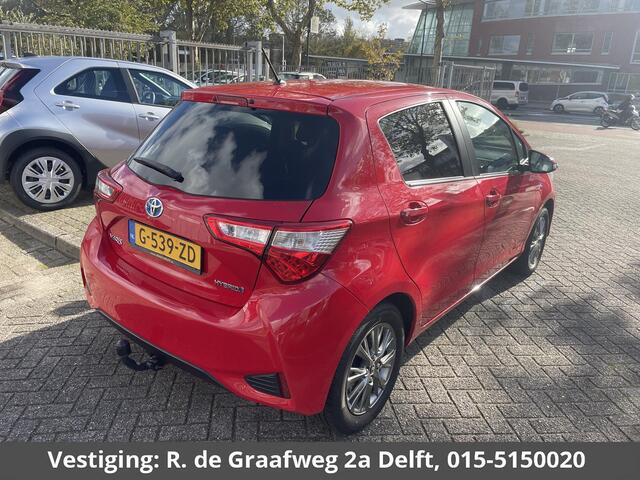 Toyota YARIS 1.5 Hybrid Dynamic | Trekhaak | Apple Carplay & AndroidAUTO | Dealer onderhouden | 1E eigenaar