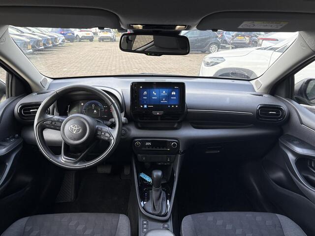 Toyota YARIS 1.5 Hybrid Dynamic Parkeersensoren | Camera | Cruise Control
