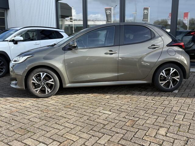 Toyota YARIS 1.5 Hybrid Dynamic Parkeersensoren | Camera | Cruise Control