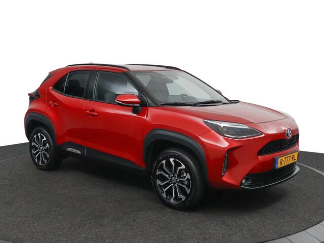 Toyota YARIS Cross 1.5 Hybrid Dynamic | Navigatie | Led Verlichting | Privacy Glas | Keyless Entry |