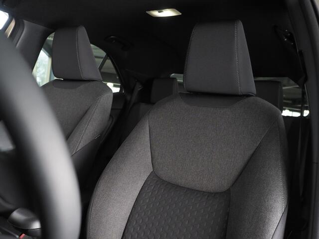 Toyota YARIS Cross 1.5 Hybrid 130 Executive | Stuurwiel- En Stoelverwarming | Achteruitrijcamera | Draadloos Telefoonlader | Apple CarPlay/ Android Auto | Botsherkenning | Grootlichtassistent