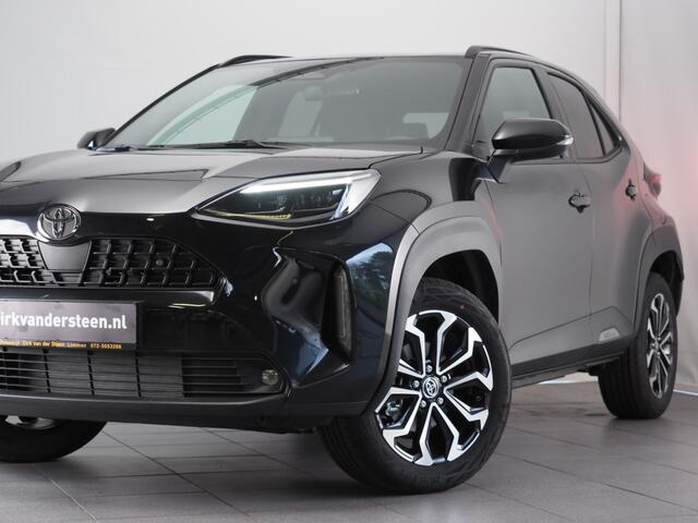 Toyota YARIS Cross 1.5 Hybrid 130 Executive/ Teamplayer | Dodehoekdetectie | Parkeersensoren Voor en Achter | Stuurwiel- En Stoelverwarming | Botsherkenning | Grootlichtassistent