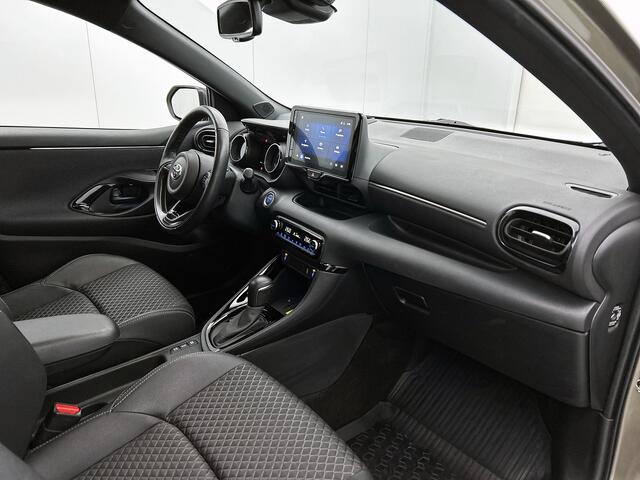 Toyota YARIS 1.5 Hybrid Executive | Premium uitgevoerd | Half leer/stof |