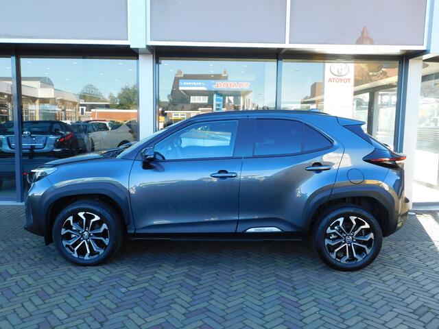 Toyota YARIS Cross 1.5 Hybrid Dynamic | Stoel en stuurverwarming | PDC