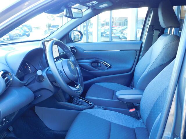 Toyota YARIS Cross 1.5 Hybrid Dynamic | Stoel en stuurverwarming | PDC