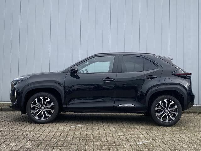 Toyota YARIS Cross 1.5 Hybrid Dynamic Limited Trekhaak Stoel Stuur Verwarming Keyless Carplay