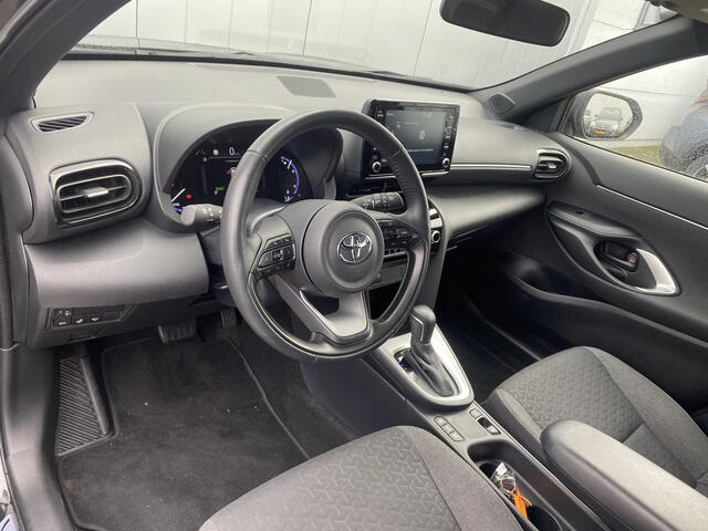 Toyota YARIS Cross 1.5 Hybrid Dynamic Limited Trekhaak Stoel Stuur Verwarming Keyless Carplay