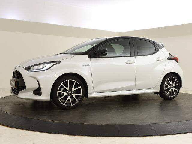 Toyota YARIS 1.5 Hyb. Launch Edition limited | Trekhaak | Stoelverwarming