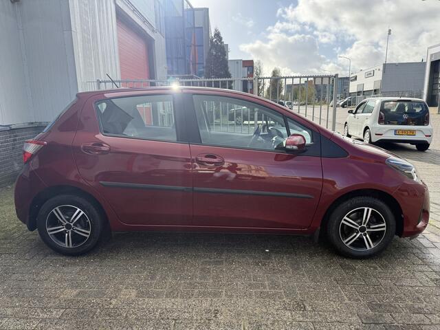 Toyota YARIS 1.0 VVT-i Energy
