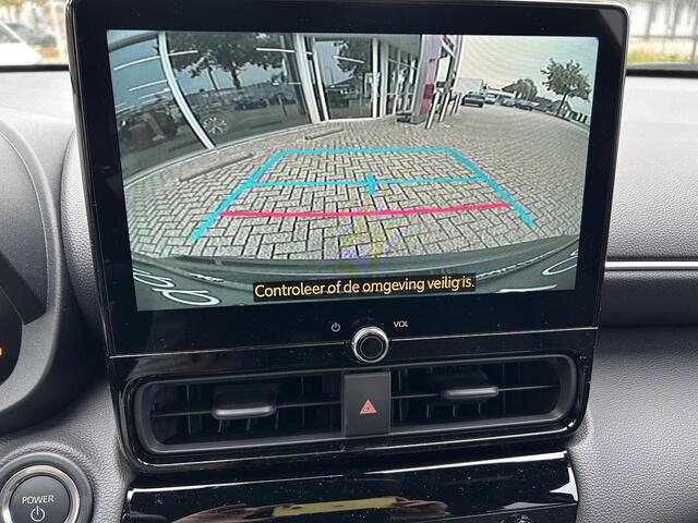 Toyota YARIS Cross 1.5 Hybrid 130 Dynamic | Rijklaar | Stoel en stuurverwarming | Parkeersensoren