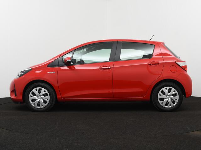 Toyota YARIS 1.5 Hybrid Active | NL-Auto | Cruise Control | Parkeercamera | Bluetooth |