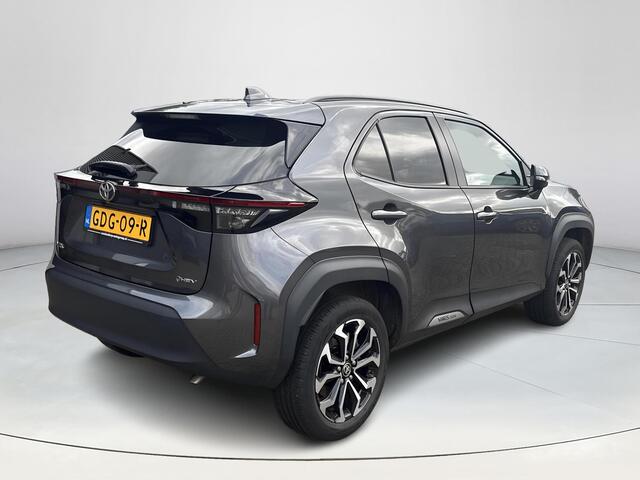Toyota YARIS Cross 1.5 Hybrid 115 First Edition **KEYLESS/ ADAPTIVE CRUISECONTROL/ VOORVERWARMING/ GARANTIE**