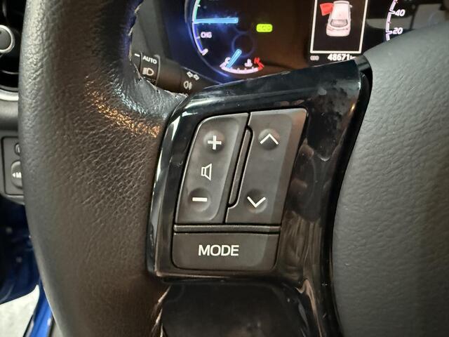 Toyota YARIS 1.5 Hybrid Executive 1e eigenaar, Nederlandse auto, dealerhouden, slechts 48.671 KM!