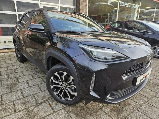 Toyota YARIS Cross 1.5 Hybrid 115 Dynamic PDC/NAVI/CARPLY