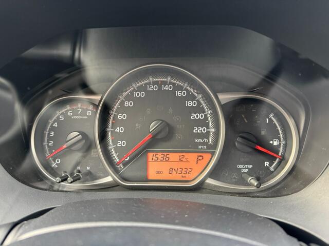 Toyota YARIS 1.3 VVT-i Automaat Led Cruise Navi Airco Trekhaak