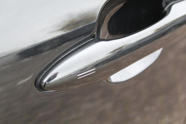 Toyota YARIS Cross 1.5 Hybrid First Edition | Rijklaar | Trekhaak | Apple/Android | Keyless | LED | Camera | Adap.cruise