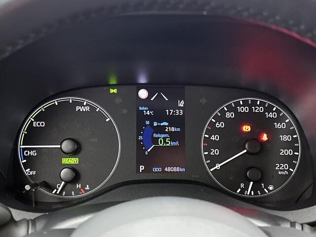 Toyota YARIS 1.5 Hybrid Dynamic | Stoelverwarming | Head up Display | LM Velgen | Apple Carplay / Android Auto |