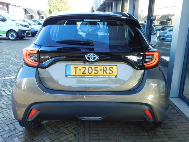 Toyota YARIS 1.5 Hybrid Dynamic