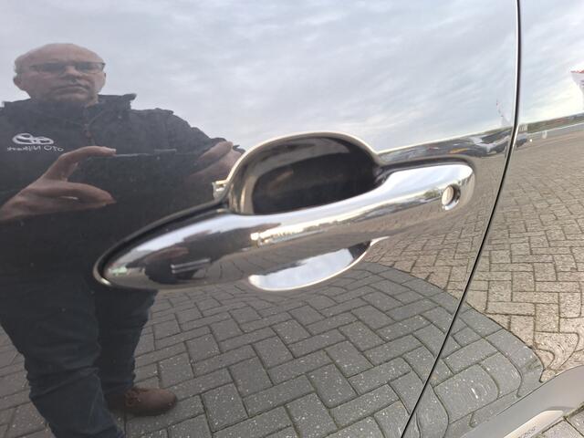 Toyota YARIS Cross 1.5 Hybrid 130 Executive Limited met Comfort Pack