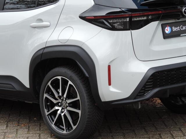 Toyota YARIS Cross 1.5 Hybrid GR Sport - Nav | CarPlay | HUD | JBL Sound | Elektr. Klep | Stoelverw. | Camera | PDC v+a