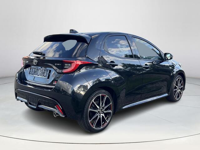 Toyota YARIS 1.5 Hybrid 130 GR Sport | Nieuw te bestellen |