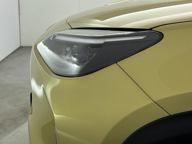 Toyota YARIS Cross 1.5 Hybrid Business Plus | Stoelverwarming | Achteruitrijcamera | Stuurverwarming |