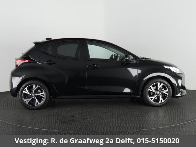 Toyota YARIS 1.5 Hybrid 115 Dynamic Luxury | Stuur- & Stoelverwarming | Dodehoek Detectie | Comfort Pack |