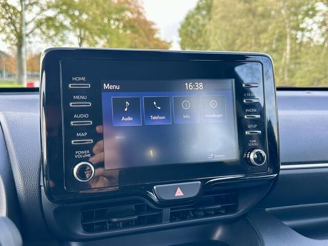 Toyota YARIS 1.5 Hybrid Dynamic | 34.000 KM | Automaat | Apple carplay | Stoelverwarming | Camera
