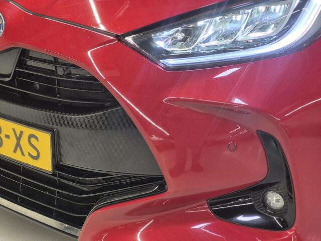 Toyota YARIS 1.5 Hybrid Executive | BSM | PDC rondom | Half-leder | LED | Keyless | Carplay |