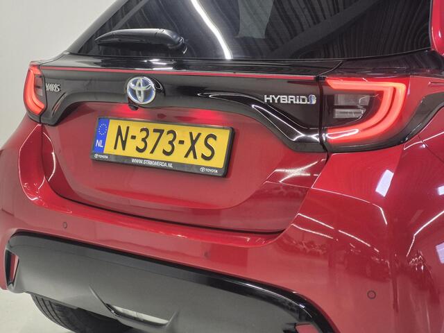 Toyota YARIS 1.5 Hybrid Executive | BSM | PDC rondom | Half-leder | LED | Keyless | Carplay |