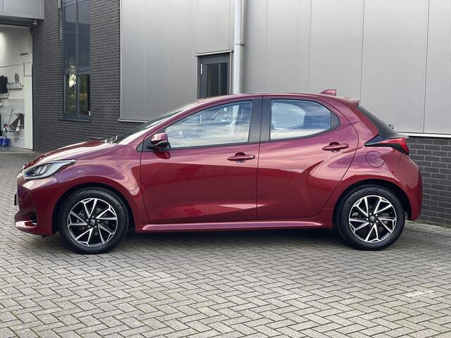 Toyota YARIS 1.5 VVT-i DYNAMIC / LED / CRUISE / CARPLAY / RIJKLAAR