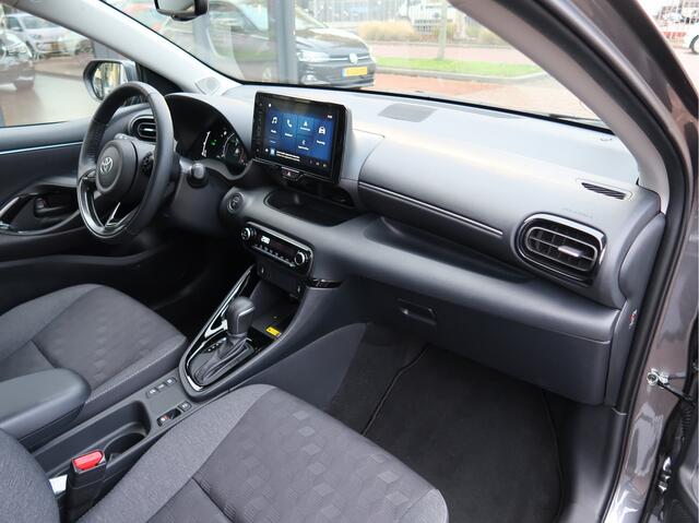 Toyota YARIS 1.5 Hybrid 115 Business Plus | Camera | Parkeersensoren | Stoel-Stuurverwarming | Carplay
