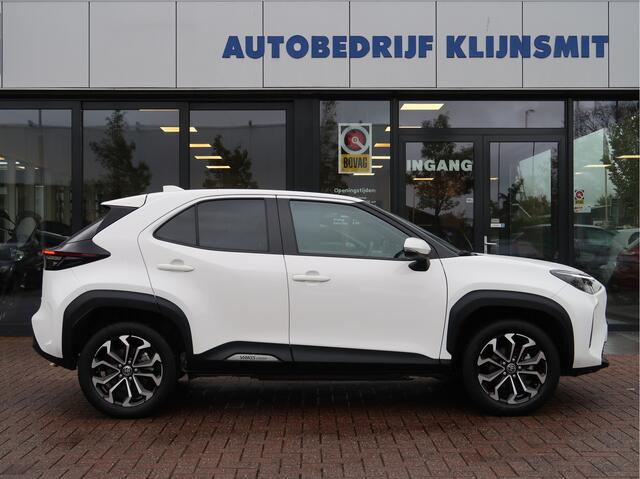 Toyota YARIS Cross 1.5 Hybrid Business Plus | parkeersensoren | stoelverw | navigatie | camera |