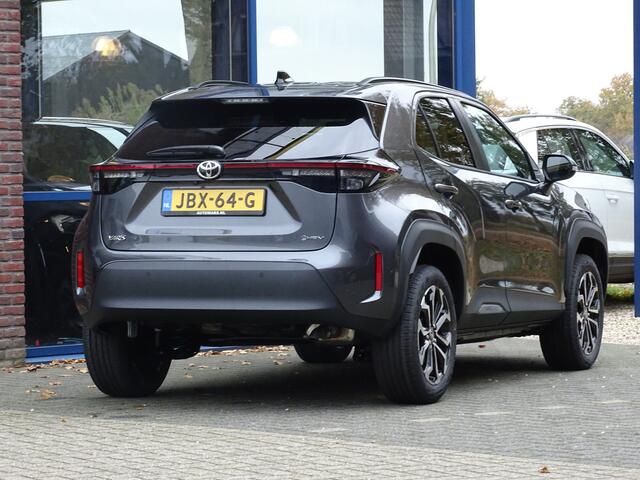 Toyota YARIS Cross 1.5 Hybrid 130 Dynamic +Comfort Pack