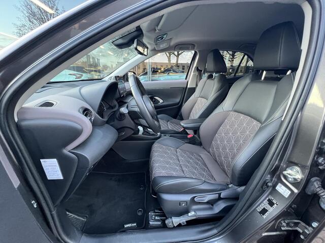 Toyota YARIS Cross 1.5 Hybrid Executive | Navigatie | Leder | BSM | Eerste eigenaar | Dealeronderhouden |